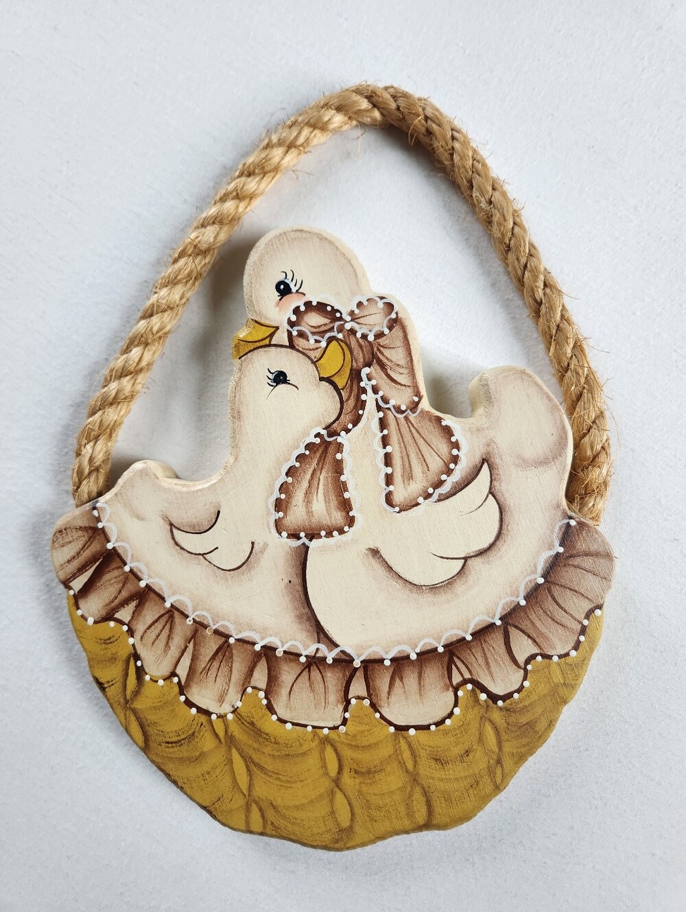 Vintage Cottagecore Handpainted Goose Duck Folk Art Décor